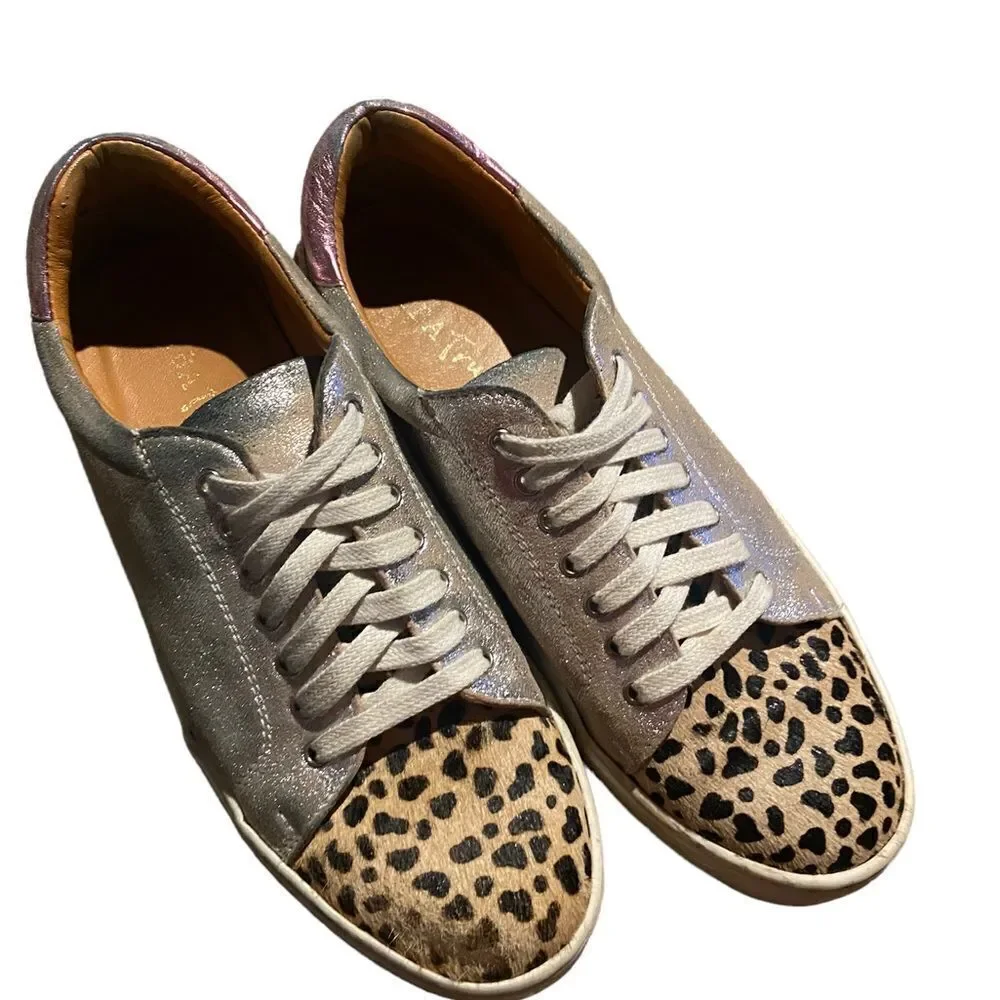 Dida true ladies sneakers leopard accents excellent  condition see pics size 8